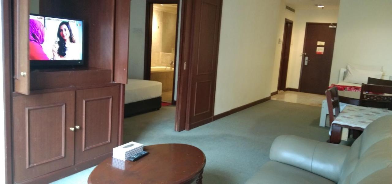 Victory Apartment Berjaya Times Square Kl Kuala Lumpur Luaran gambar