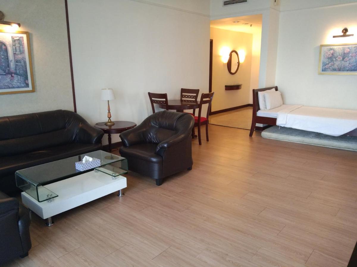 Victory Apartment Berjaya Times Square Kl Kuala Lumpur Luaran gambar
